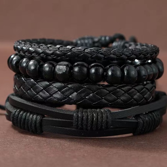 Other - Set a four leather and Wood bracelets